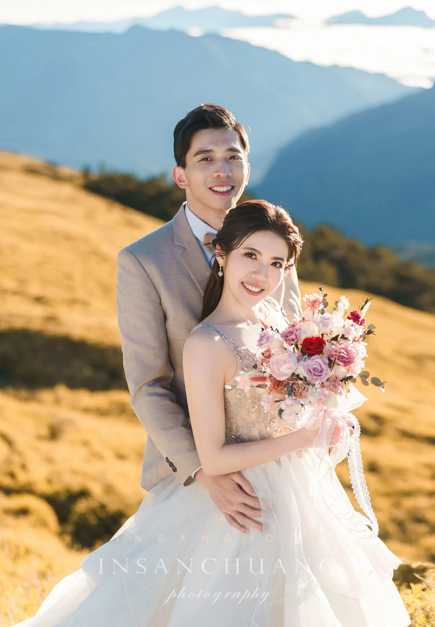 {婚攝英聖|自主婚紗}楊+Abby合歡山高山婚紗-星空日出婚紗攝影-便服婚紗-造型:朵咪 婚攝英聖
