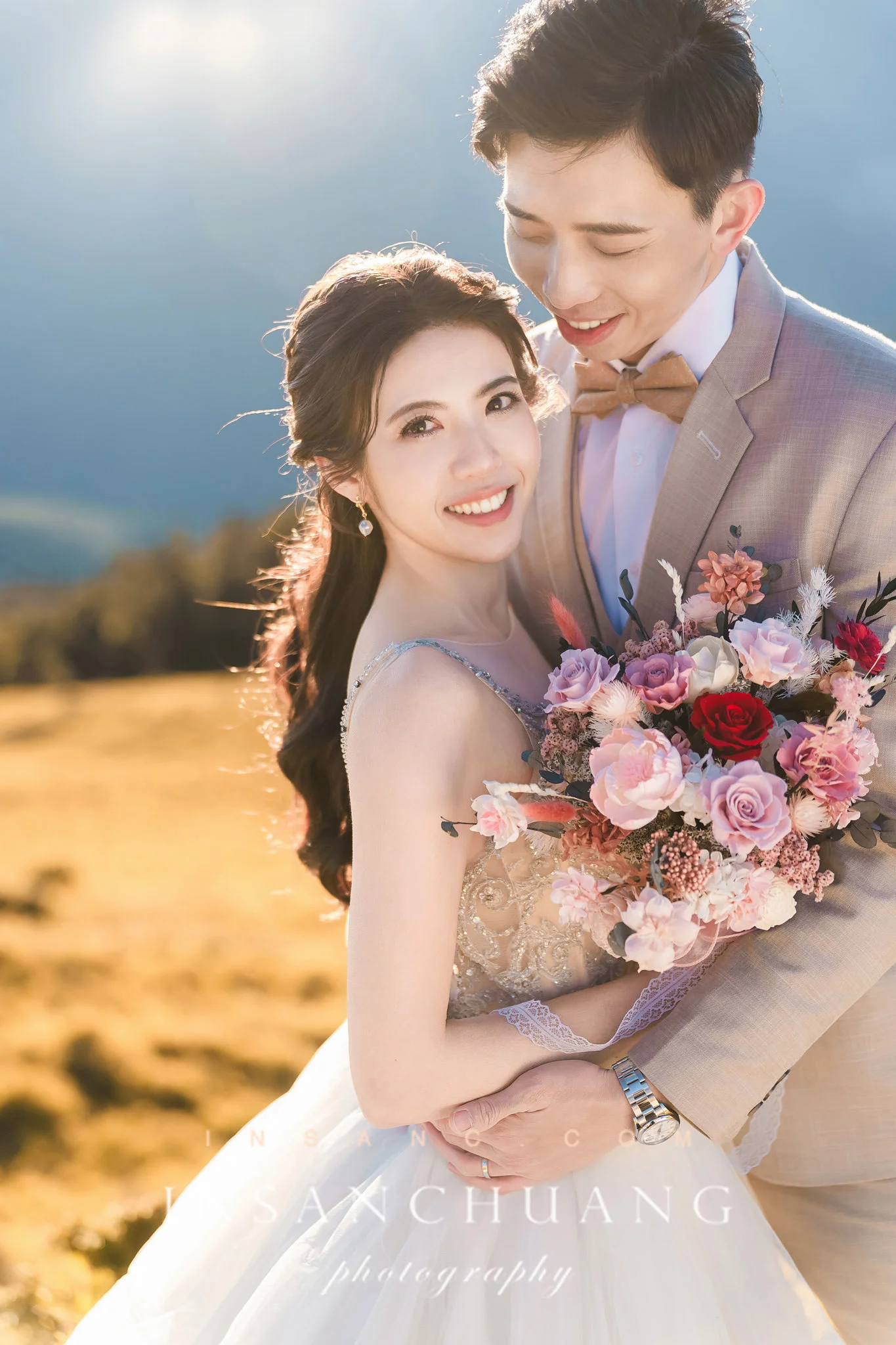{婚攝英聖|自主婚紗}楊+Abby合歡山高山婚紗-星空日出婚紗攝影-便服婚紗-造型:朵咪 婚攝英聖