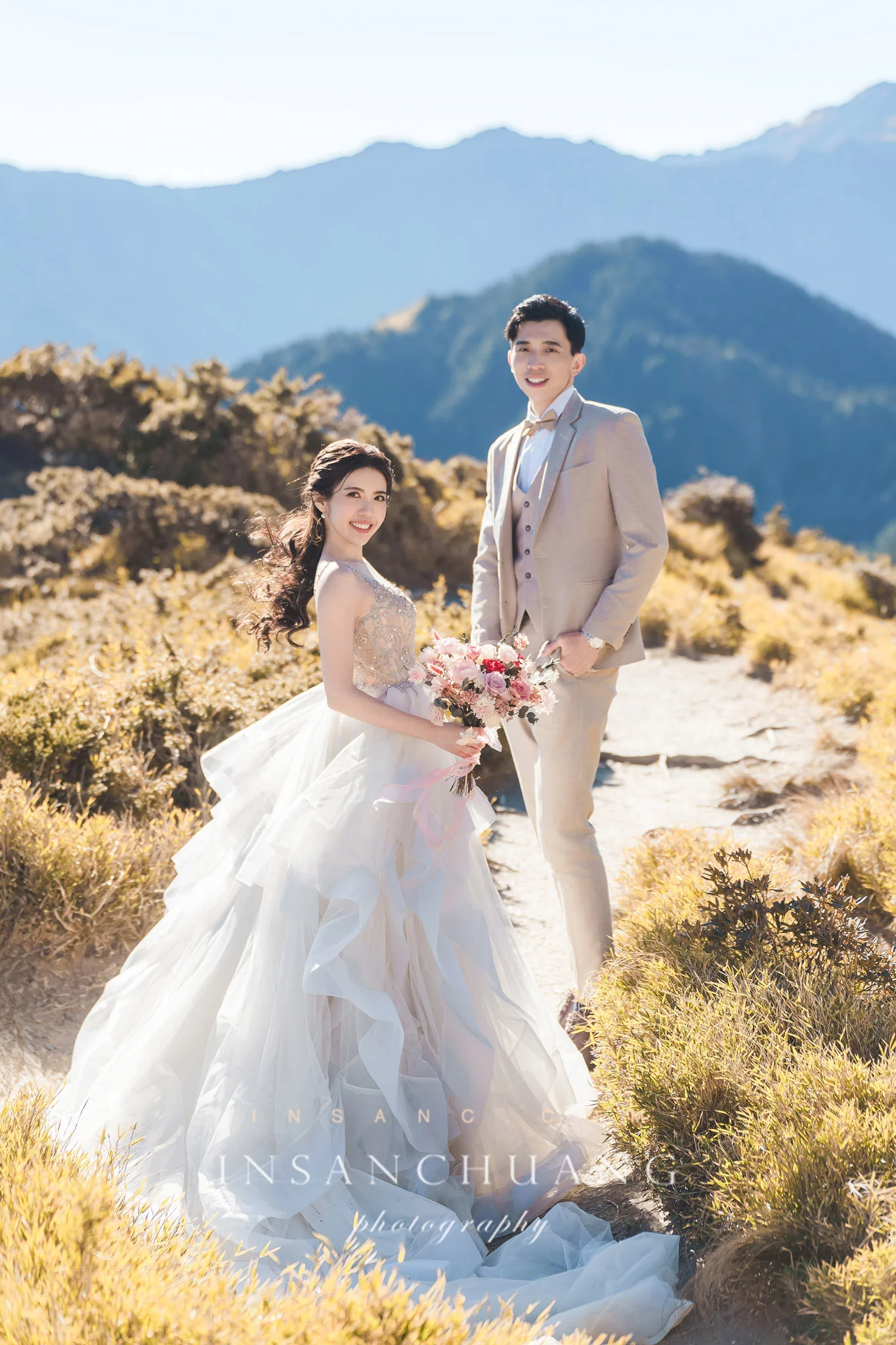 {婚攝英聖|自主婚紗}楊+Abby合歡山高山婚紗-星空日出婚紗攝影-便服婚紗-造型:朵咪 婚攝英聖