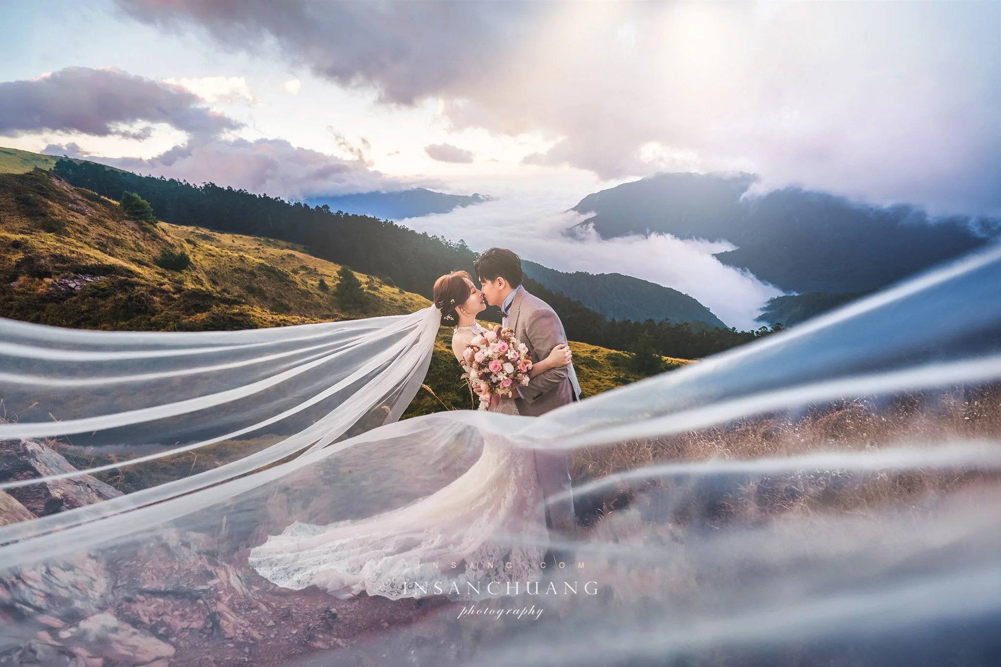 {婚攝英聖|自主婚紗}Leanne+Daniel合歡山高山婚紗-夕陽日出婚紗攝影-老英格蘭婚紗-瀑布婚紗-造型:朵咪 12 {婚攝英聖|自主婚紗}Leanne+Daniel合歡山高山婚紗-夕陽日出婚紗攝影-老英格蘭婚紗-瀑布婚紗-造型:朵咪 婚攝英聖
