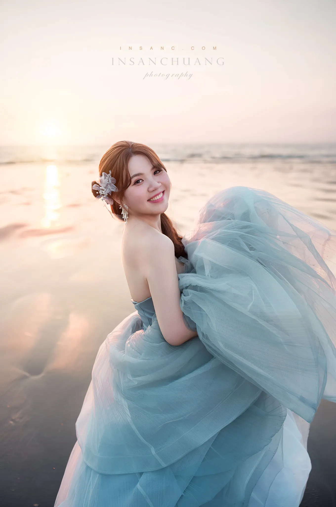 落羽松森林婚紗＋夕陽沙灘婚紗｜光影下的溫柔相擁・怡凱 & 陽陽｜婚攝英聖-造型:朵咪 婚攝英聖